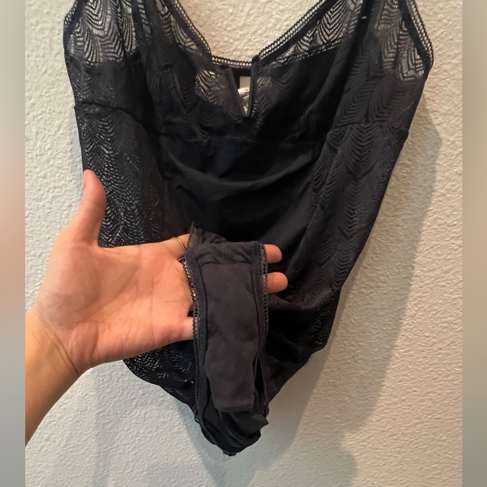 Body suit - Picture 5 of 6